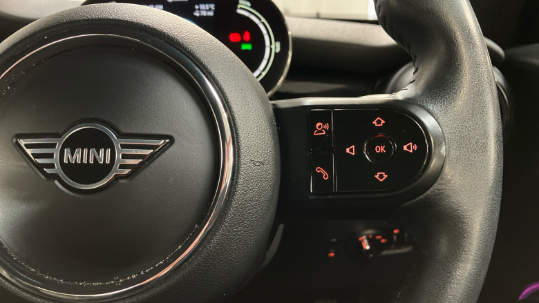 MINI Hatchback 135kW Cooper S Level 2 33kWh 3dr Auto Electric Hatchback